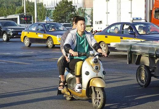 <b>������������ȫ������`Ҏ(gu��)늄�(d��ng)܇ ��ֹ���b늳�</b>